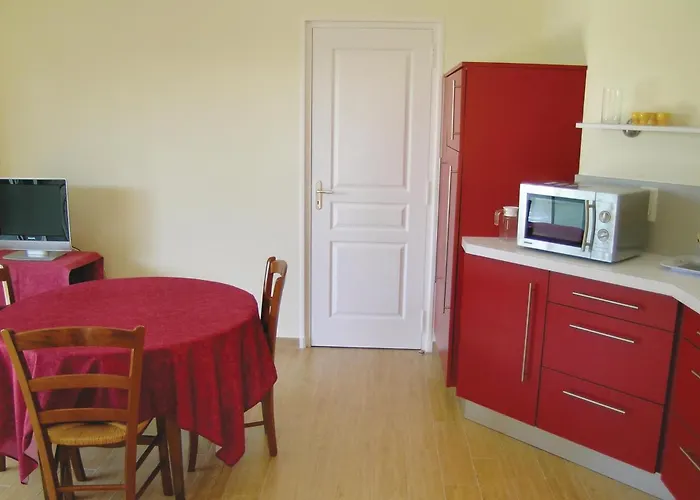 1 Bedroom Awesome In